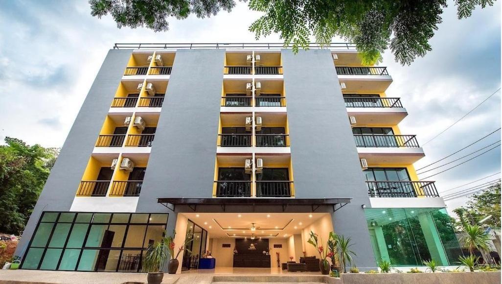 Yamin Seaview Hotel Phuket Extérieur photo
