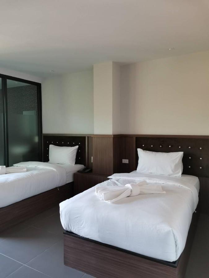 Yamin Seaview Hotel Phuket Extérieur photo