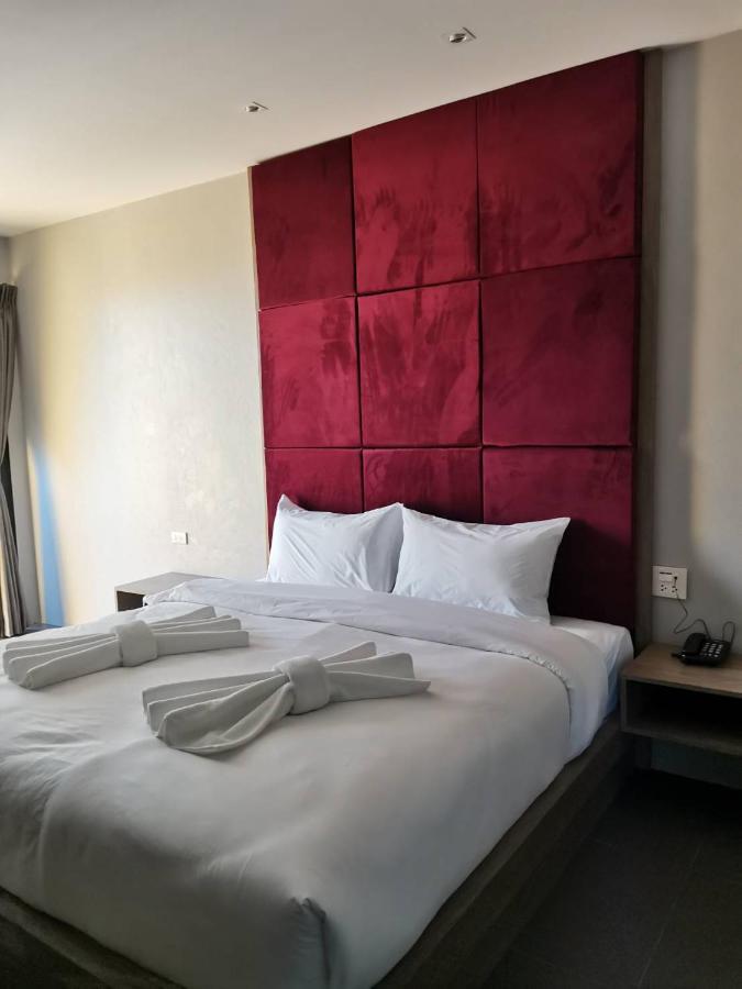 Yamin Seaview Hotel Phuket Extérieur photo