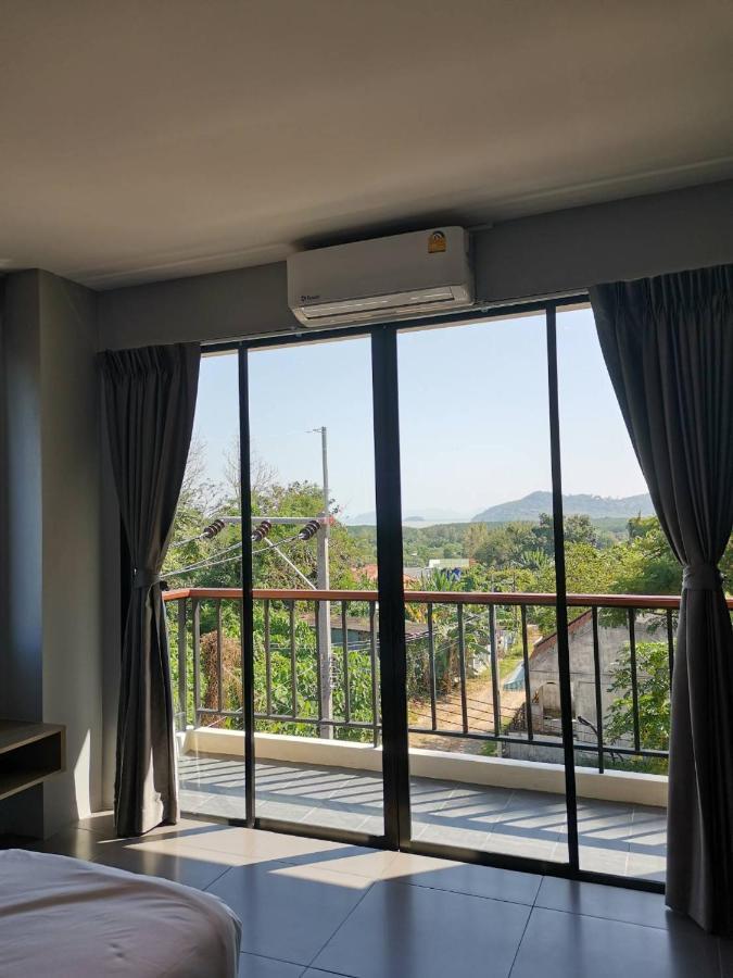Yamin Seaview Hotel Phuket Extérieur photo